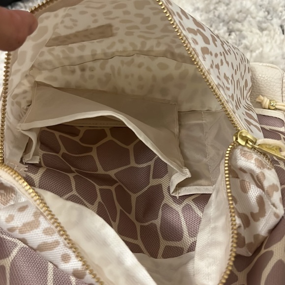 Jansport Luxe Animal print backpack - Picture 8 of 9